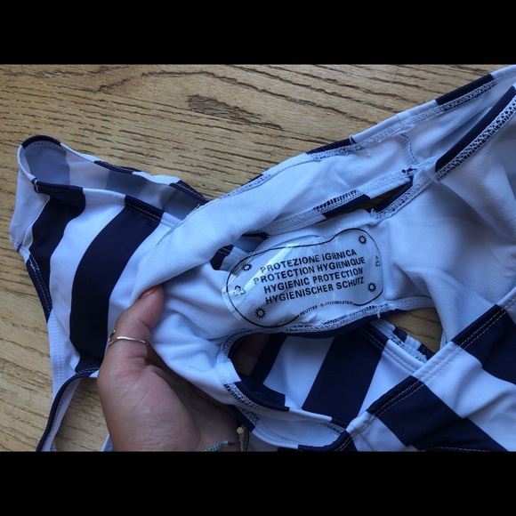 Striped Bikini - Picture 5 of 5